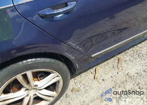 2014 Volkswagen Passat 2.0L Tdi Sel Premium from USA, damaged, VIN 1VWCN7A38EC011265